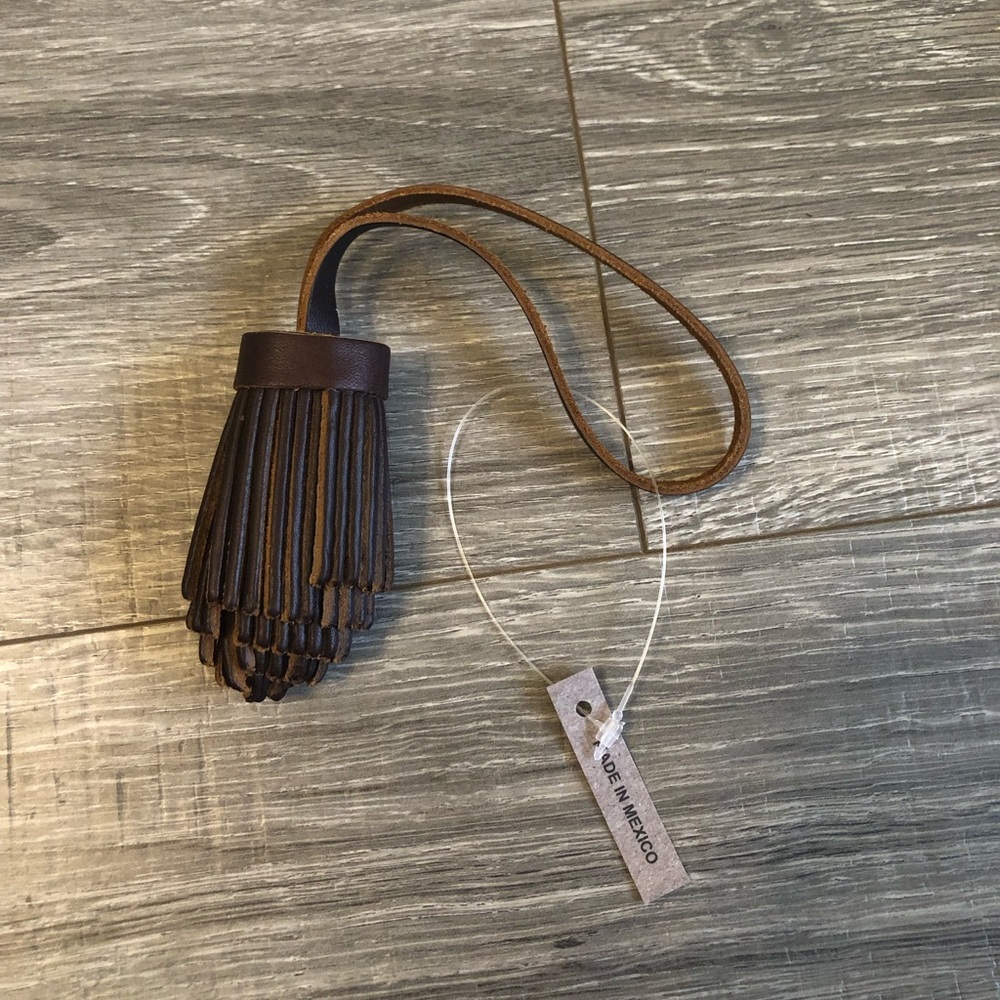 NWT Portland Leather Tassel